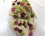 苺チョコとピスタチオのベリーパン作り方5写真