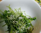 やめられない止まらない♪豆苗えびせん和え作り方4写真
