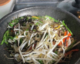 豚肉とザーサイ・彩り野菜の炒り卵炒め作り方1写真