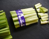 それもったいない！ニラの茎の肉炒め作り方1写真