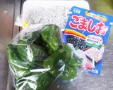 材料3つで簡単！しらす入り無限ピーマン作り方1写真