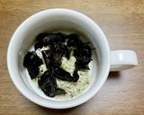 海藻たっぷり!お湯を注いで貝ダシダスープ作り方2写真