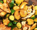 茄子きゅうり豚肉のカレー炒め作り方3写真