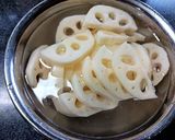 胡麻油が香る！蓮根の麺つゆ漬け作り方1写真