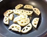 胡麻油が香る！蓮根の麺つゆ漬け作り方2写真