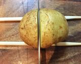 スウェーデン料理「ハッセルバックポテト」作り方1写真