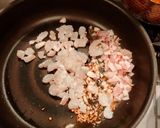海老とベーコンと蓮根のトマトソースパスタ作り方2写真