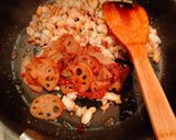 海老とベーコンと蓮根のトマトソースパスタ作り方5写真