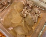 簡単に一品。豚バラと大根の煮物作り方2写真