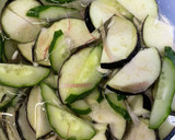 野菜の色も鮮やか柴漬け風簡単サラダ作り方2写真