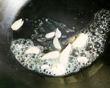 かぼちゃと生シイタケのニンニクバター醤油作り方4写真
