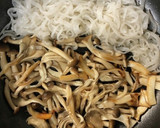 簡単♪きのこと糸蒟蒻のきんぴら【常備菜】作り方4写真
