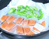 秋鮭とリンゴのごまあえ作り方1写真