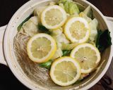 簡単☆鶏塩レモン鍋作り方4写真