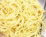 鶏モモにんにくピリ辛パスタ作り方4写真