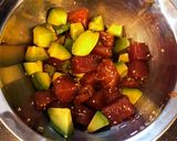 やみつきマグロとアボカド丼作り方1写真