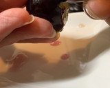 スプーンだけ！つるんと簡単巨峰の皮むき！作り方3写真