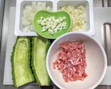 ゴーヤの肉詰めボロネーゼ仕立て作り方1写真