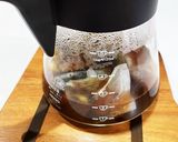 手間なく簡単に☆アイスほうじ茶ラテ作り方3写真