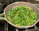 空芯菜のにんにくレモン炒め作り方8写真