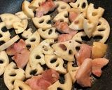 レンコンと豚肉の焼きそばソース炒め作り方2写真