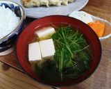 豆腐と豆苗とわかめの味噌汁！作り方8写真
