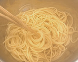米糀納豆と豚肉と油揚げの和風パスタ作り方5写真