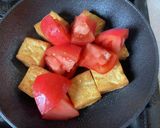 超簡単　厚揚げとトマトの味噌炒め作り方4写真