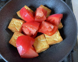 超簡単　厚揚げとトマトの味噌炒め作り方4写真