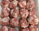 豚団子ときのこのめんつゆバター炒め作り方1写真