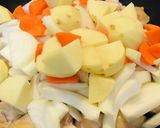 鶏肉で肉じゃが作り方3写真