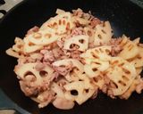 れんこん豚肉のニンニク味噌炒め☆簡単副菜作り方3写真