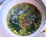 ごま油香るわかめと青ネギのスープ作り方5写真