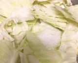 キャベツ半玉食べれちゃう！胡麻ゆかり和え作り方1写真