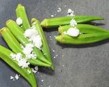 オクラと玉ねぎのスライス削り節かけ：覚書作り方1写真