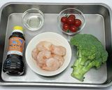 えびとブロッコリーのカレーソース炒め作り方1写真