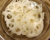 簡単　レンコンそぼろ煮作り方1写真