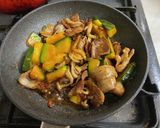 簡単　豚バラとカボチャのオイスター炒め作り方5写真
