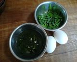 にらたまワカメの味噌汁。作り方1写真