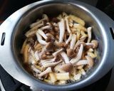 人参(/ω･＼)ﾁﾗｯと味噌汁。作り方3写真