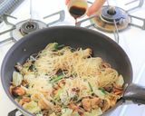スパイス香る！ネパール風焼ビーフン作り方7写真
