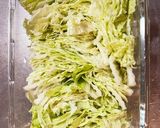 白菜と豚バラのコンソメ煮作り方1写真