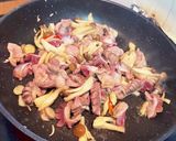 コスパも味も良し！砂肝としめじの蒸し焼き作り方5写真