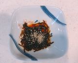塩昆布で、ふじっ子煮風、昆布のおにぎり！作り方2写真