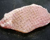 簡単!厚切りポークソテー作り方1写真