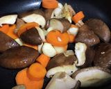 ニンニクと胡麻油風味♡厚揚げの味噌味煮物作り方4写真