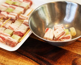豚ねぎま串ばらして。舞茸とバター醤油炒め作り方1写真