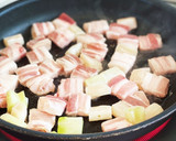 豚ねぎま串ばらして。舞茸とバター醤油炒め作り方3写真