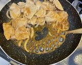 豚肩ロースとすき焼きのタレで甘煮　子ども作り方5写真