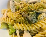 鶏肉＆ブロッコリー茎のアンチョビパスタ作り方3写真